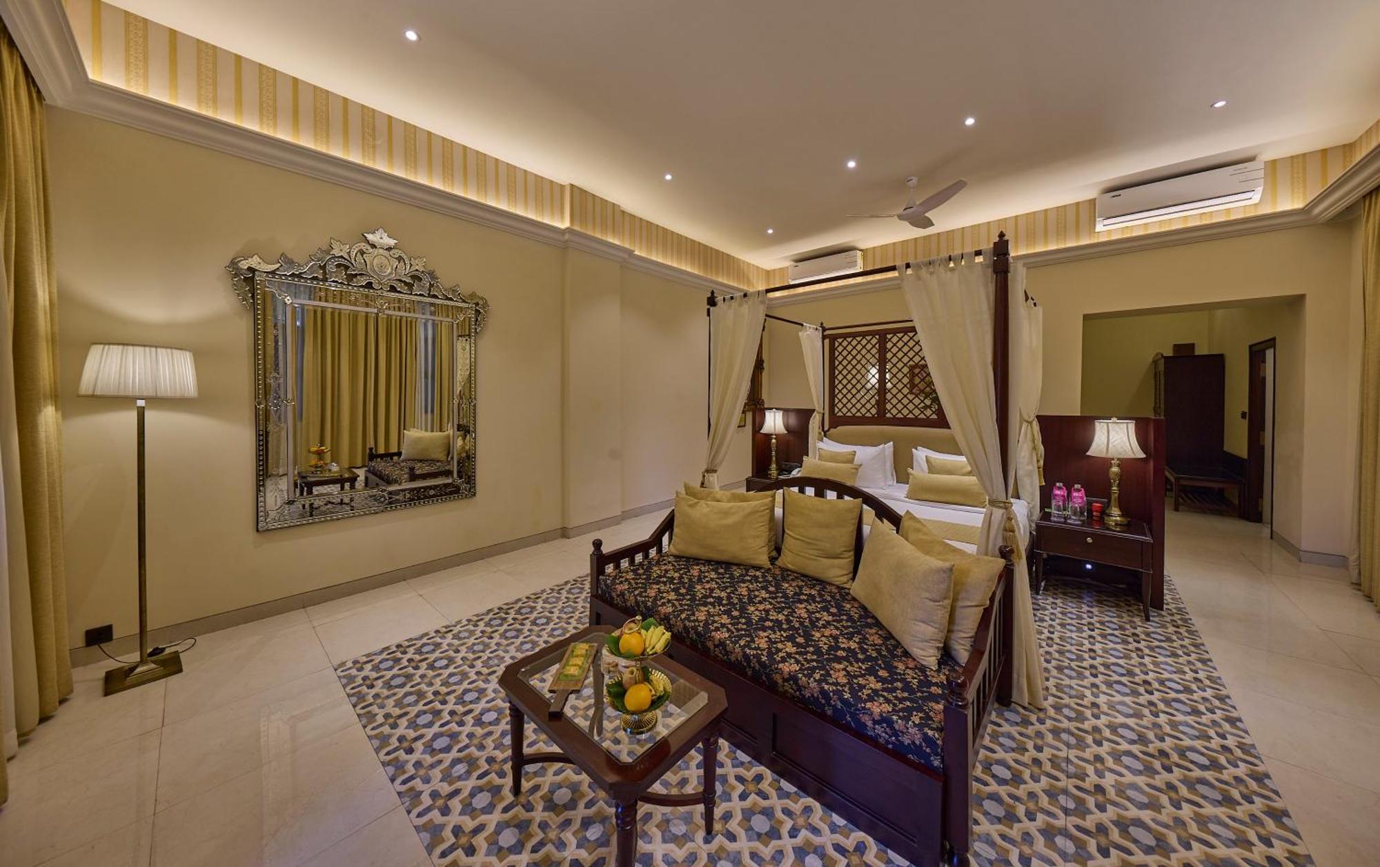 Royal Orchid Metropole Майсур Экстерьер фото